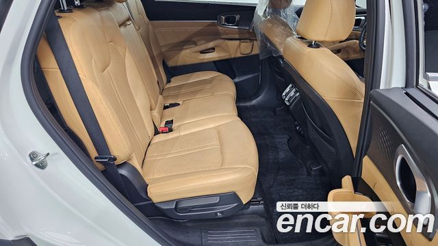 Kia Sorento 2021 — photo 16
