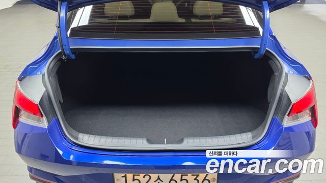 Hyundai AVANTE 2021 — photo 20