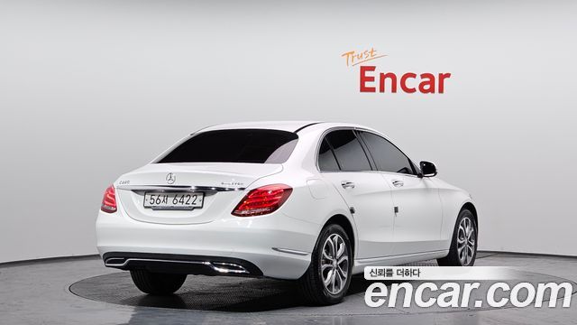 Mercedes-Benz C-Class 2015 — photo 2
