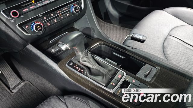 Kia K5 2019 — photo 9