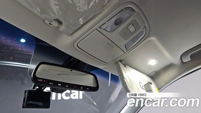 Kia K5 2019 — photo 17
