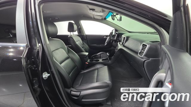 Kia Sportage 2016 — photo 10