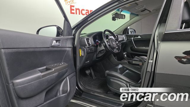 Kia Sportage 2016 — photo 11