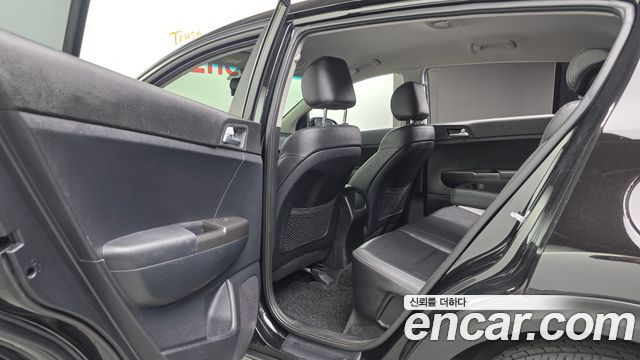 Kia Sportage 2016 — photo 18