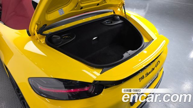 Porsche 718 2018 — photo 18