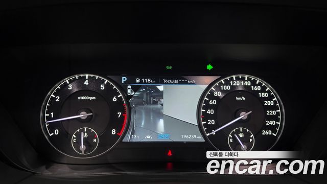 Genesis G90 2019 — photo 8