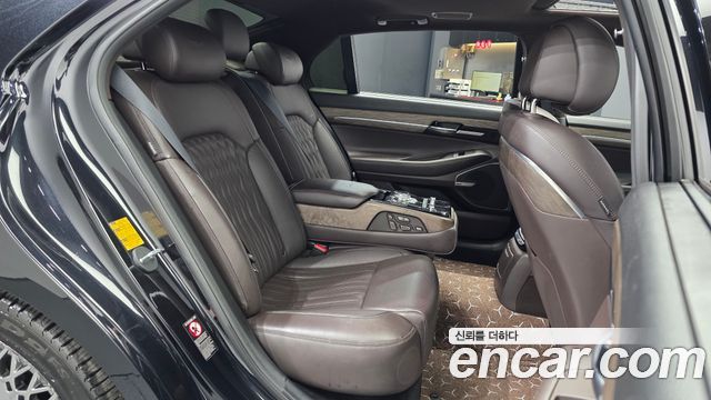Genesis G90 2019 — photo 12
