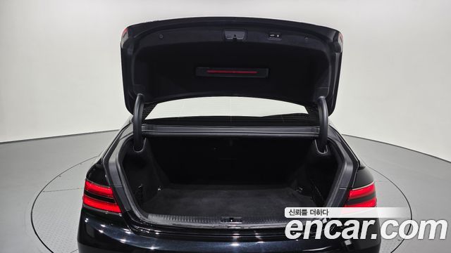 Genesis G90 2019 — photo 20