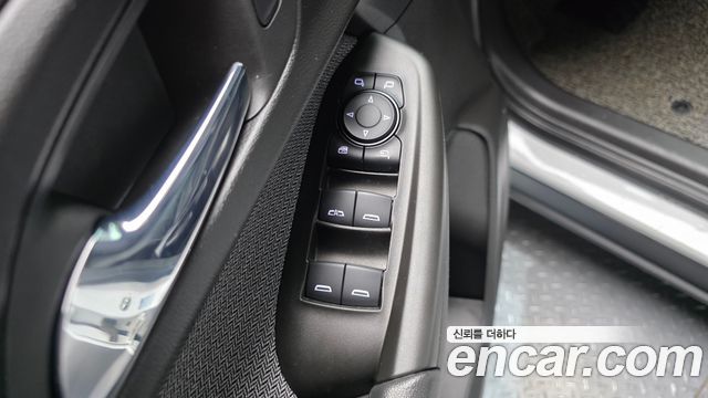 Chevrolet Korea Trailblazer 2022 — photo 14