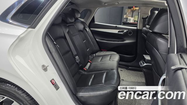 Hyundai Grandeur 2023 — photo 18