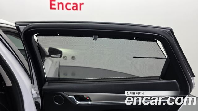 Hyundai Grandeur 2023 — photo 32