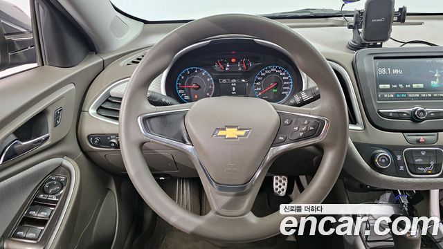 Chevrolet Korea Malibu 2017 — photo 19