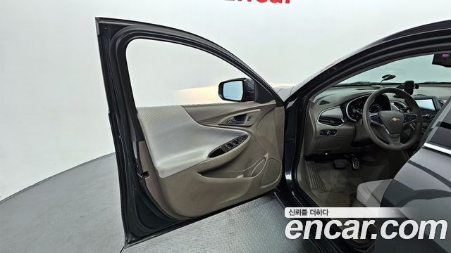 Chevrolet Korea Malibu 2017 — photo 14