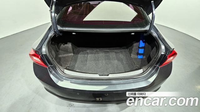 Chevrolet Korea Malibu 2017 — photo 27