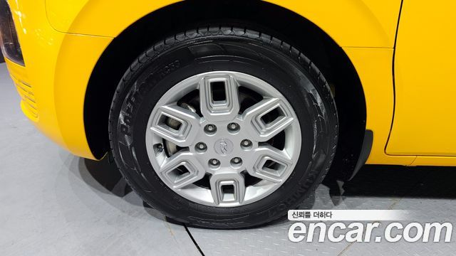 Hyundai Staria 2023 — photo 5