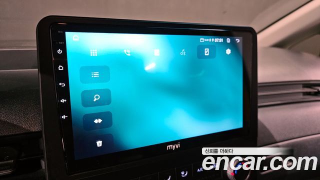 Hyundai Staria 2023 — photo 27
