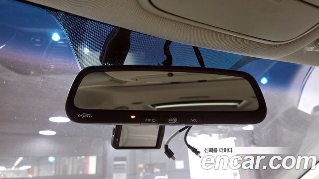 Kia Canival 2016 — photo 17