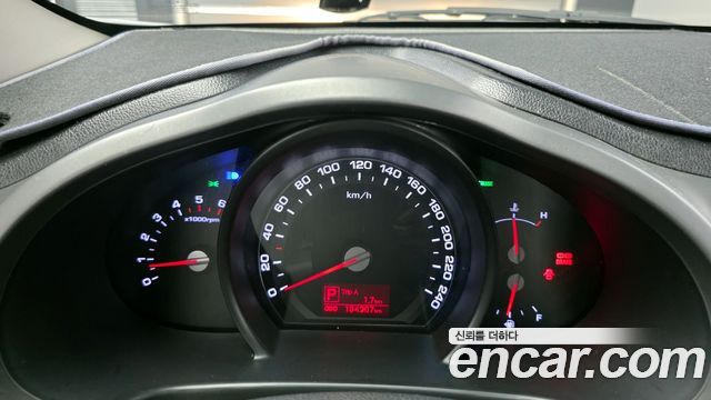 Kia Sportage 2012 — photo 8