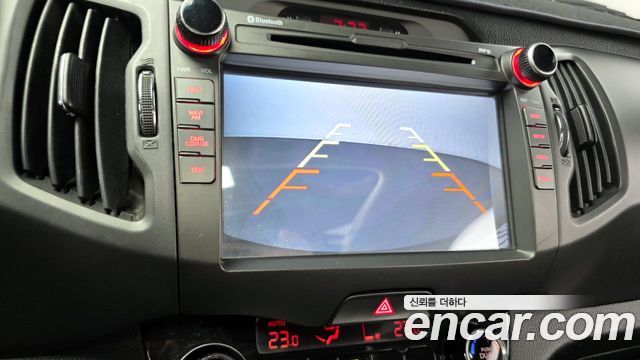 Kia Sportage 2012 — photo 16