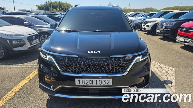 Kia Canival 2022 — photo 2