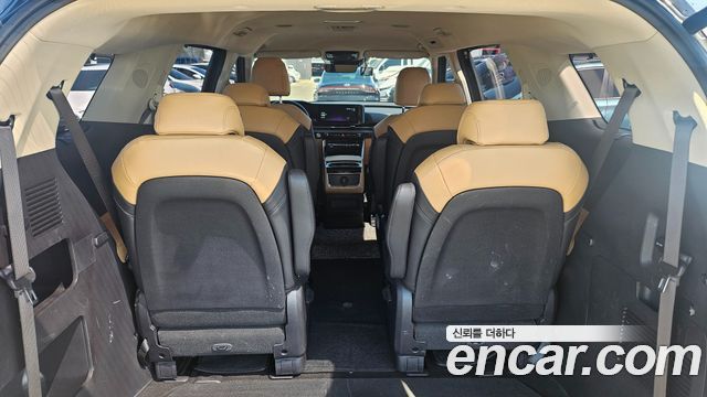 Kia Canival 2022 — photo 6