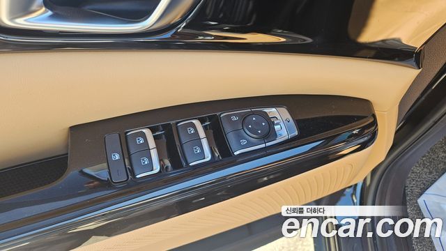 Kia Canival 2022 — photo 9