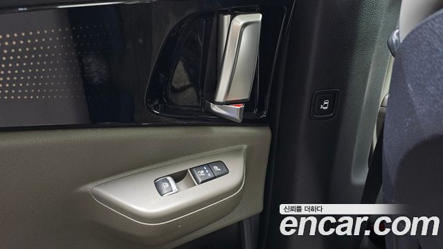 Kia Canival 2024 — photo 21