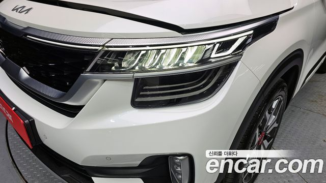 Kia Seltos 2022 — photo 8