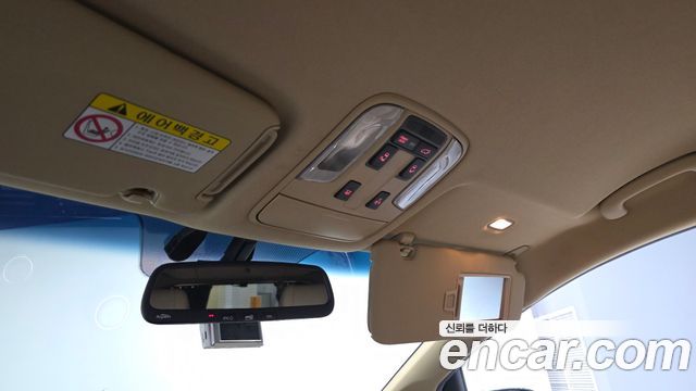 Kia Canival 2016 — photo 19