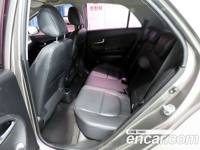 Kia morning 2013 — photo 7