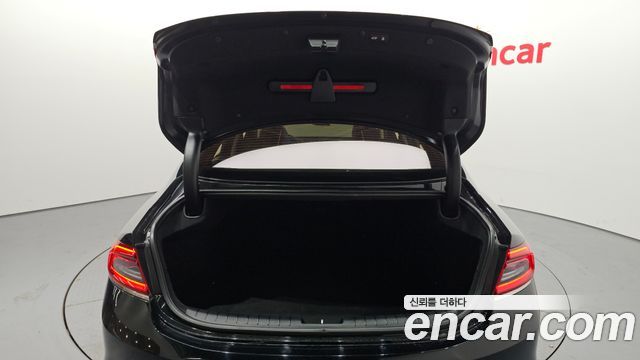 Hyundai Grandeur 2018 — photo 16