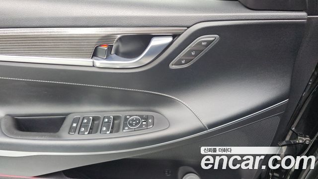 Hyundai Grandeur 2018 — photo 18