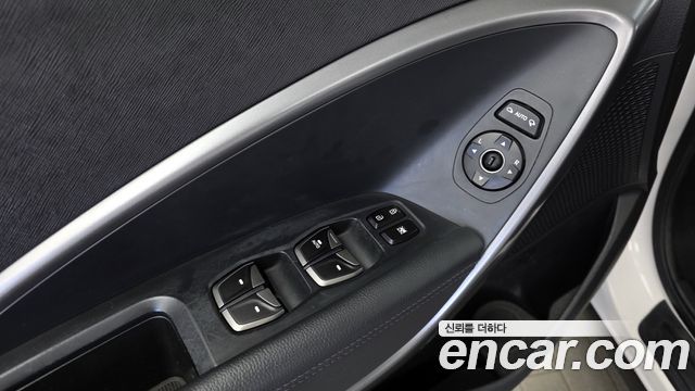 Hyundai Santafe 2014 — photo 21