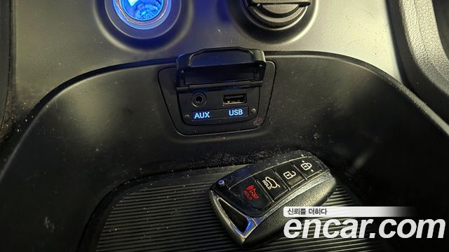Hyundai Santafe 2014 — photo 27