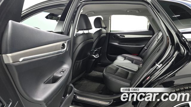 Hyundai Grandeur 2023 — photo 16