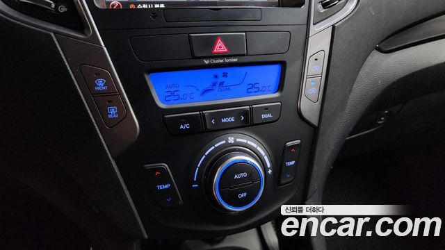 Hyundai Santafe 2013 — photo 17