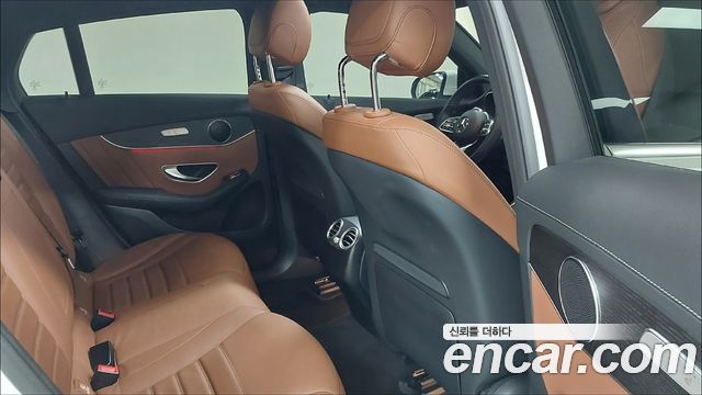 Mercedes-Benz GLC-Class 2023 — photo 10