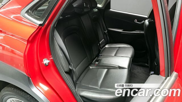 Hyundai Kona 2021 — photo 22