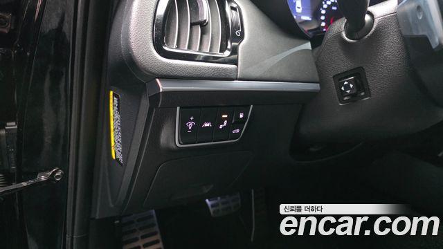 Kia Stinger 2019 — photo 15