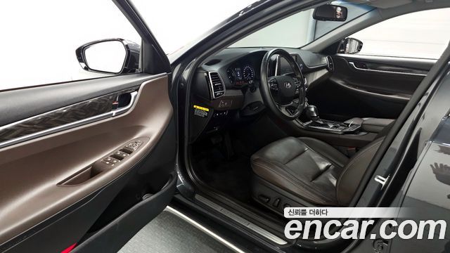 Hyundai Grandeur 2018 — photo 13