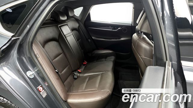 Hyundai Grandeur 2018 — photo 17