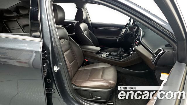 Hyundai Grandeur 2018 — photo 16