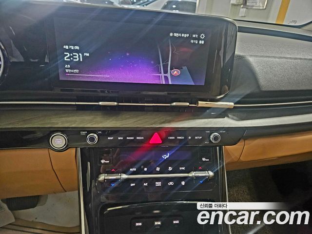Kia Canival 2023 — photo 12