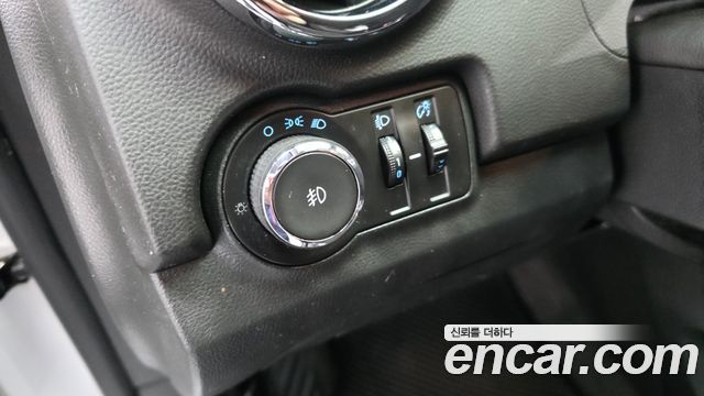 Chevrolet Korea Trax 2013 — photo 27