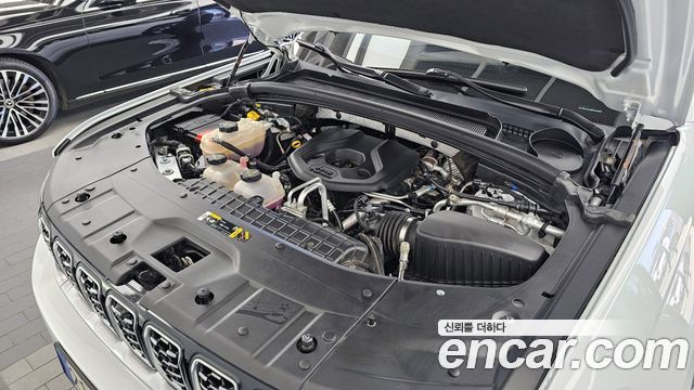 Jeep Cherokee 2023 — photo 6