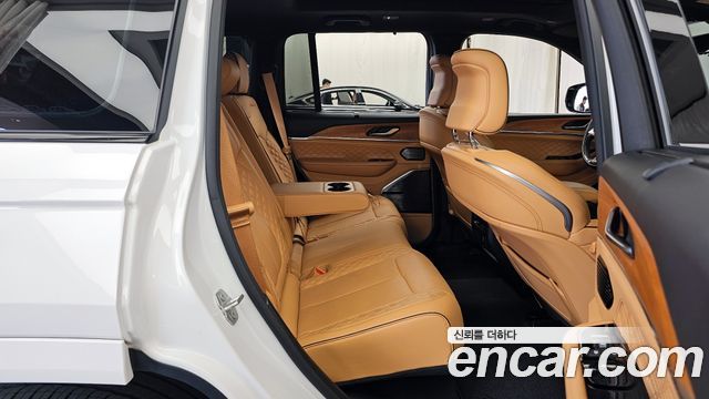 Jeep Cherokee 2023 — photo 12