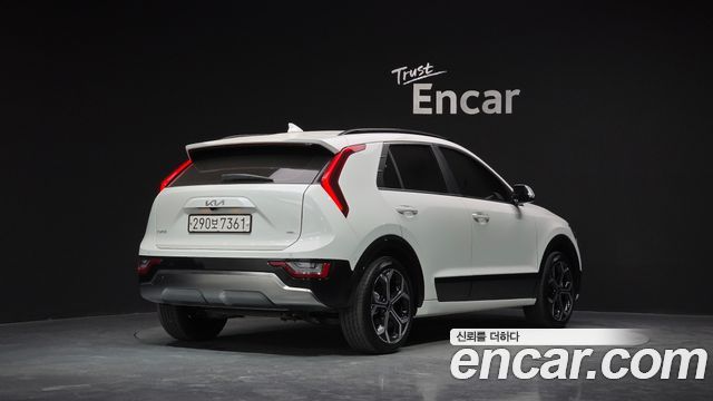 Kia Niro 2025 — photo 2