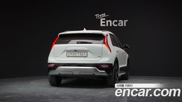 Kia Niro 2025 — photo 4