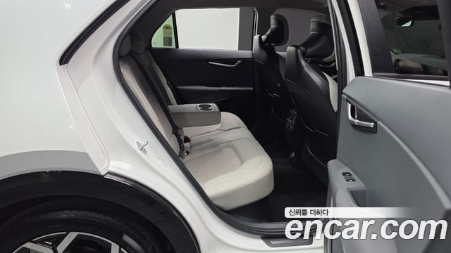 Kia Niro 2025 — photo 18