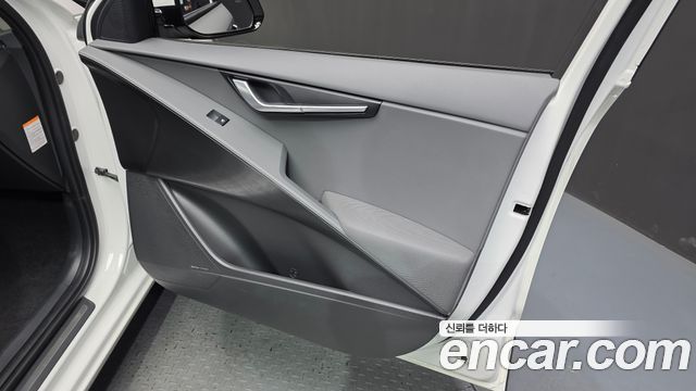 Kia Niro 2025 — photo 14